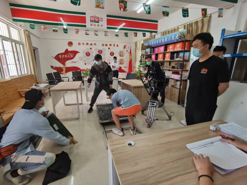 追星女孩心理学分析报告：铁锋区广告片拍摄公司揭秘饭圈应援式传播逻辑